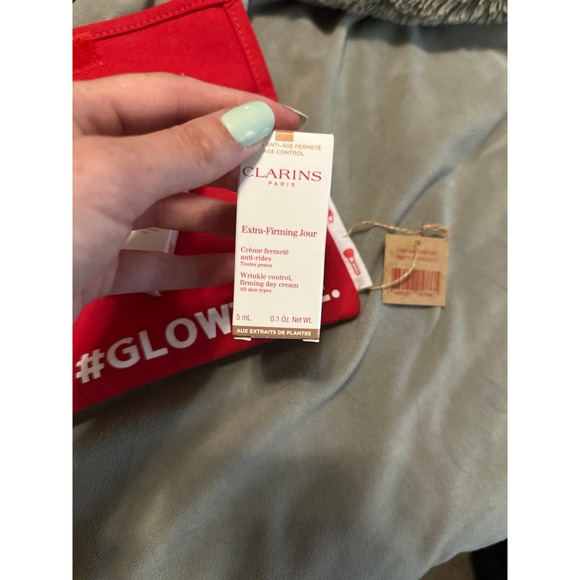 Clarins gift set - Picture 4 of 4